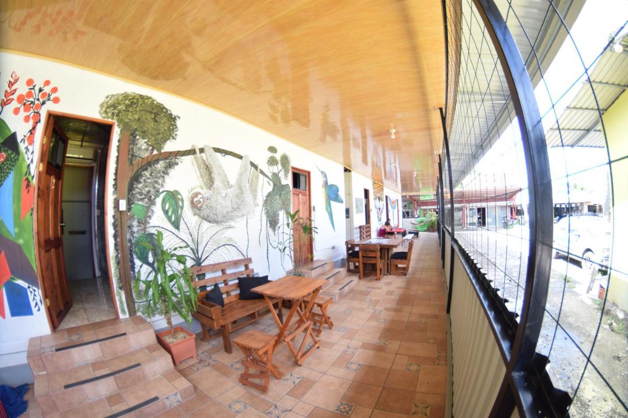 Arenal Container Hostel La Fortuna Esterno foto